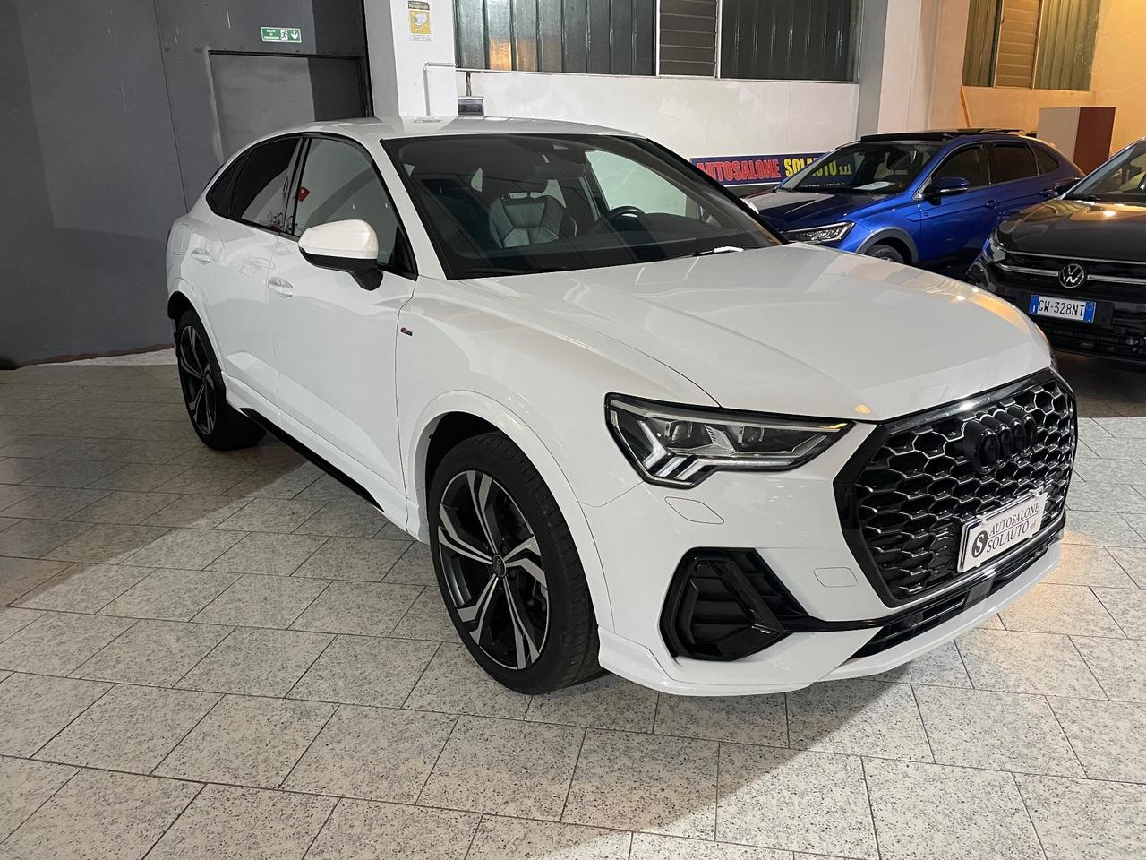 Audi Q3 SPB Sportback 35 TFSI S tronic line edition Interior