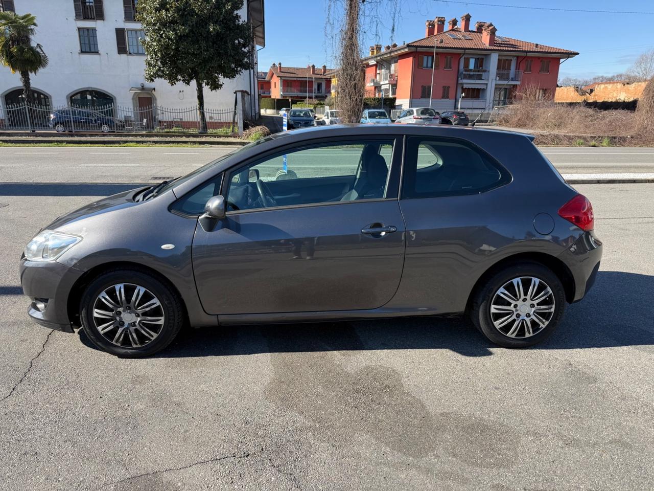Toyota Auris 1.4 D-4D M-MT 3 porte Sol