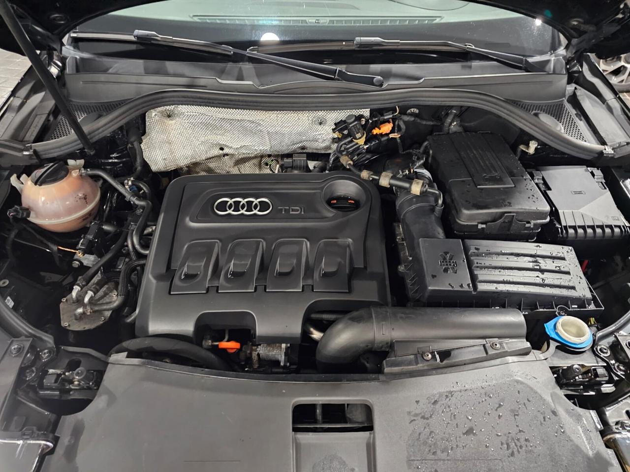 NUOVA AUDI Q3 IDENTITY BLACK-LINE 2.0 TDI 140CV