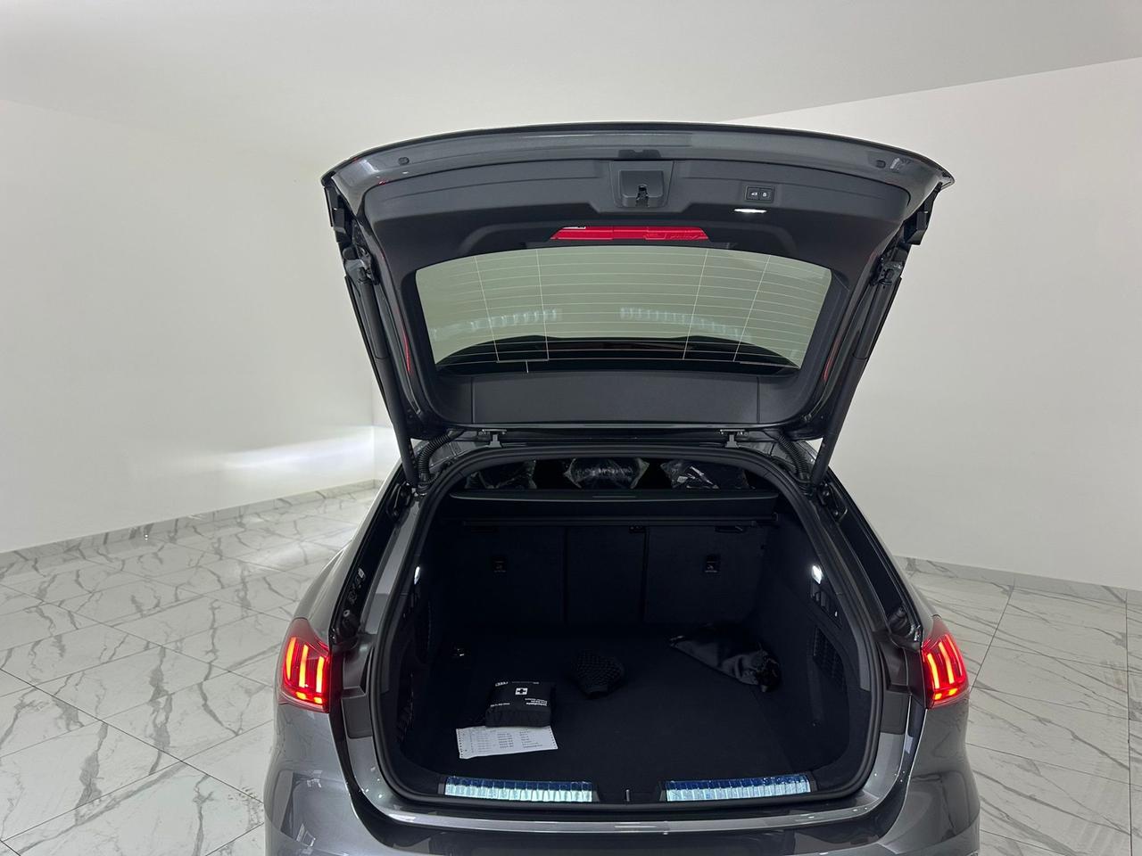 AUDI A5 AVANT 2.0 MHEV 2X S-LINE KM0 (IVA ESPOSTA)