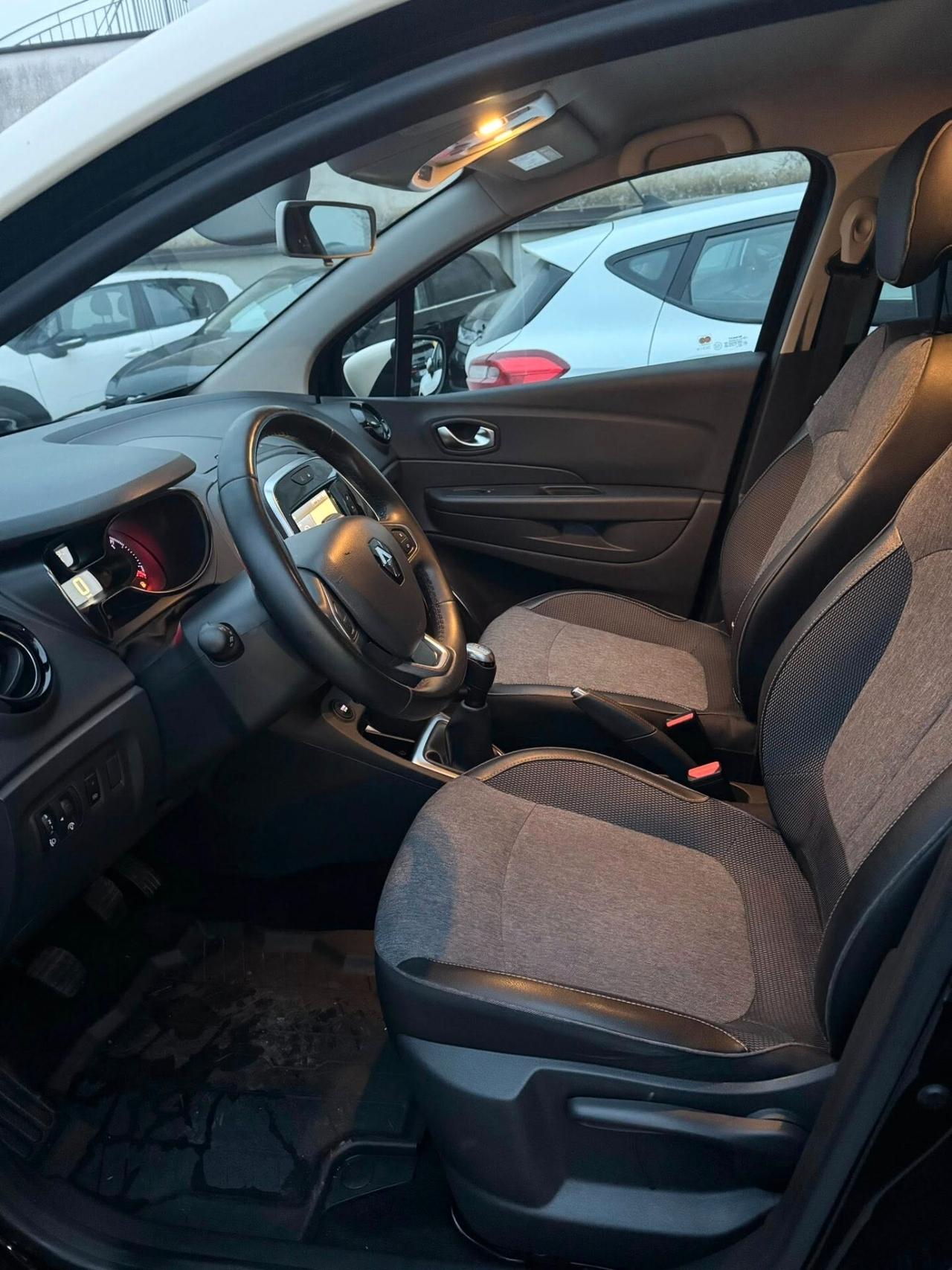 Renault Captur dCi 8V 90 CV Sport Edition2