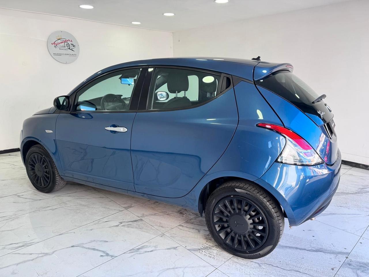 Lancia Ypsilon 1.0 FireFly 5 porte-NO VINCOLI