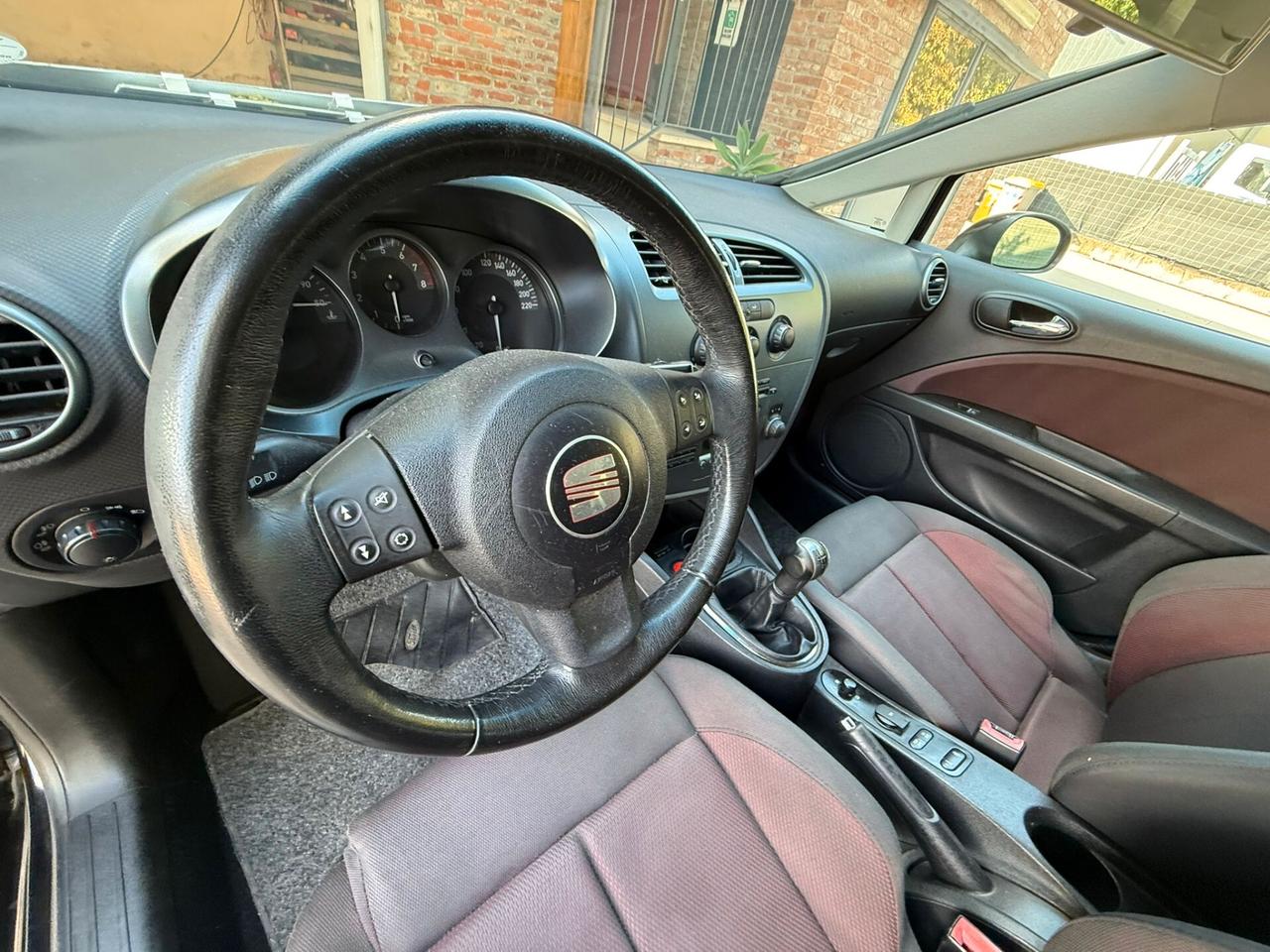 SEAT Leon 1.6 UNICO-PROPRIETARIO