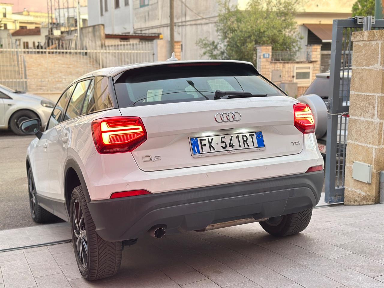 Audi Q2 1.6 TDI Sport-2017 LED/NAVI/17"