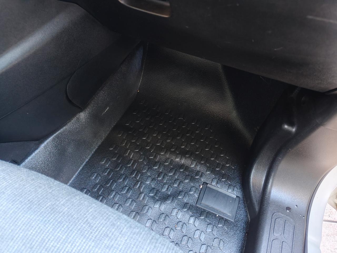 Fiat Doblo Doblò 1.6 MJT 105 PL-TN Cargo Maxi Lamierato PTT 750