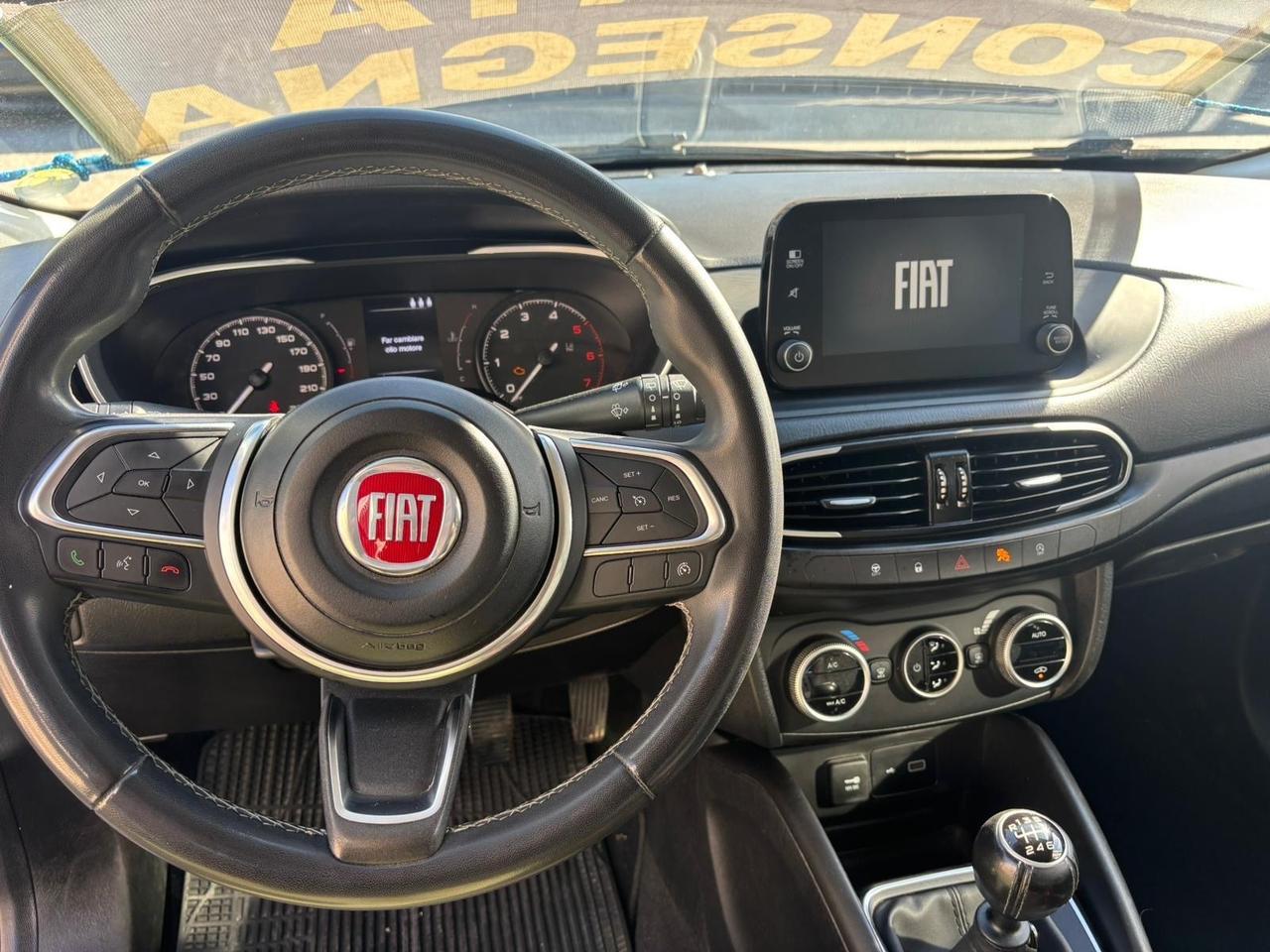 Fiat Tipo 1.6 Mjt S&S 5 porte Cross