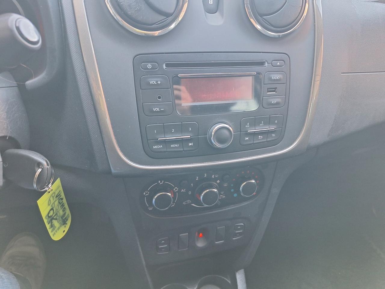 Dacia Sandero 1.5 dCi 8V 75CV Lauréate