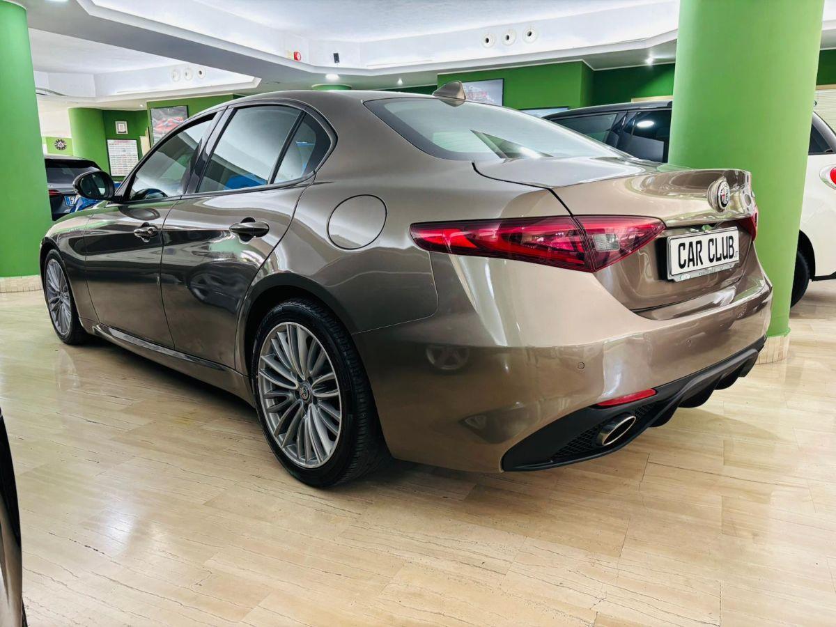 Alfa Romeo Giulia 2.2 Td 180cv Veloce