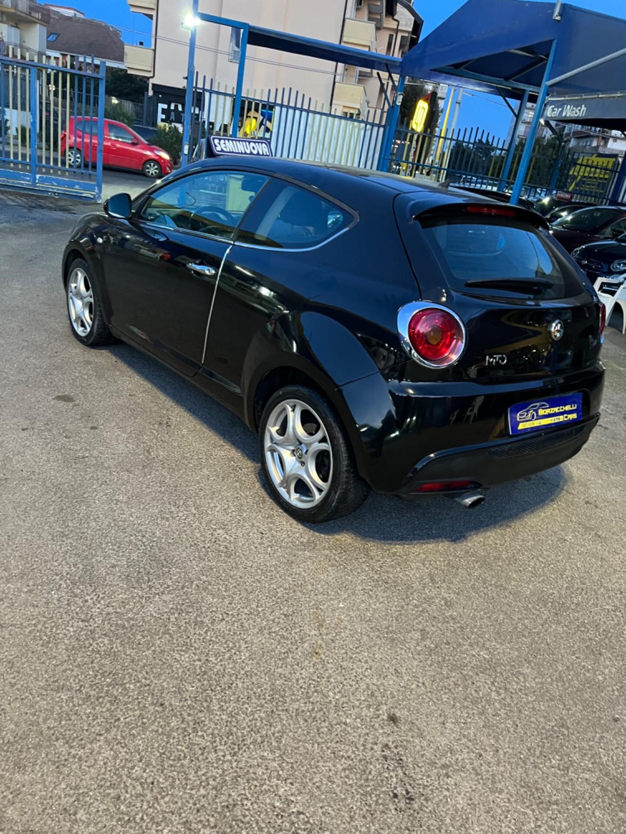 Alfa Romeo MiTo 1.3 JTDm-2 95 CV S&S Distinctive