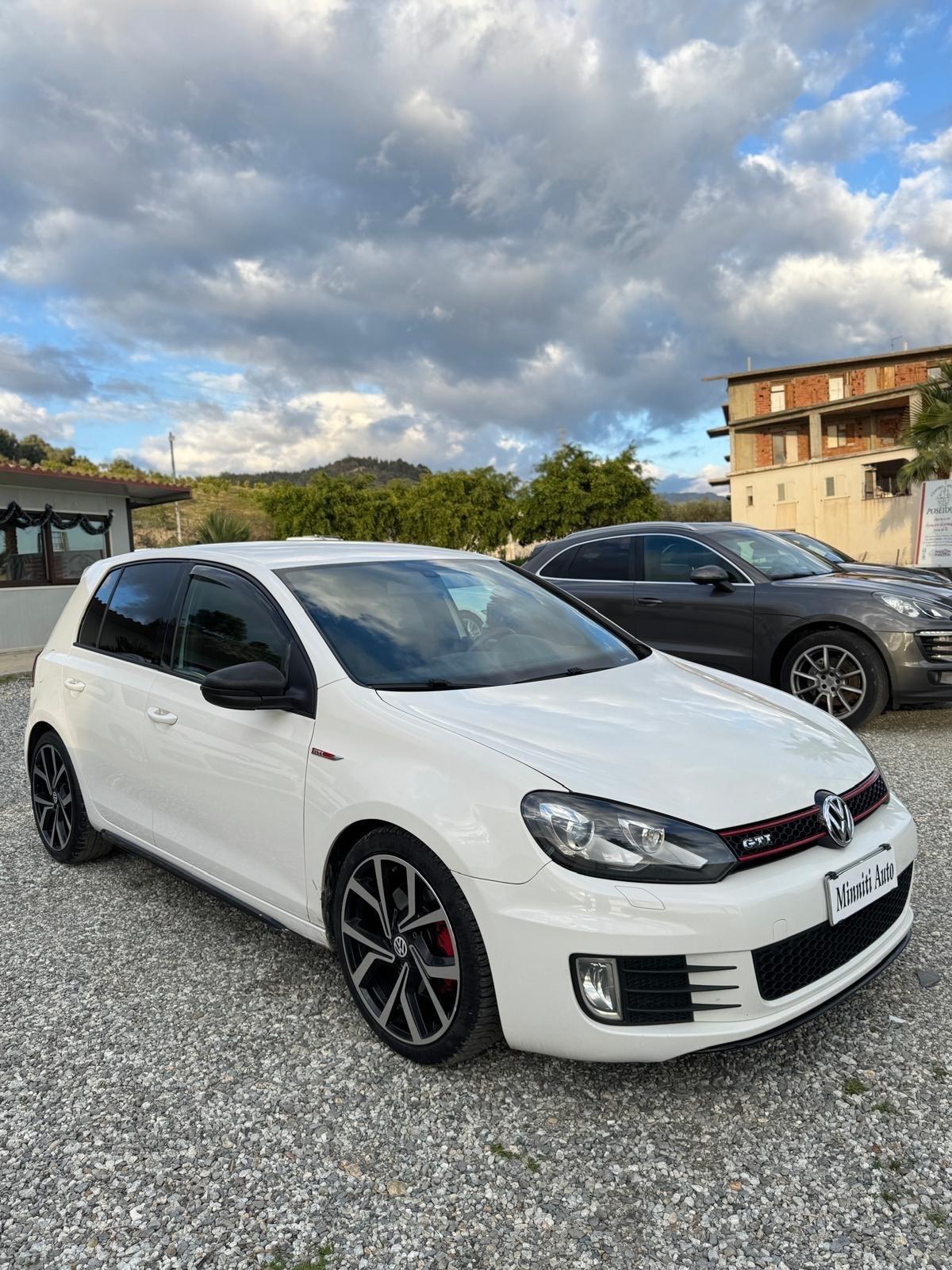 Volkswagen Golf GTI Golf 2.0 TSI DSG 5p. GTI