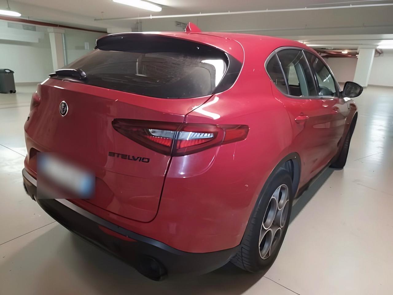 Alfa Romeo Stelvio 2.2 Turbodiesel 190 CV AT8 Q4 Sprint