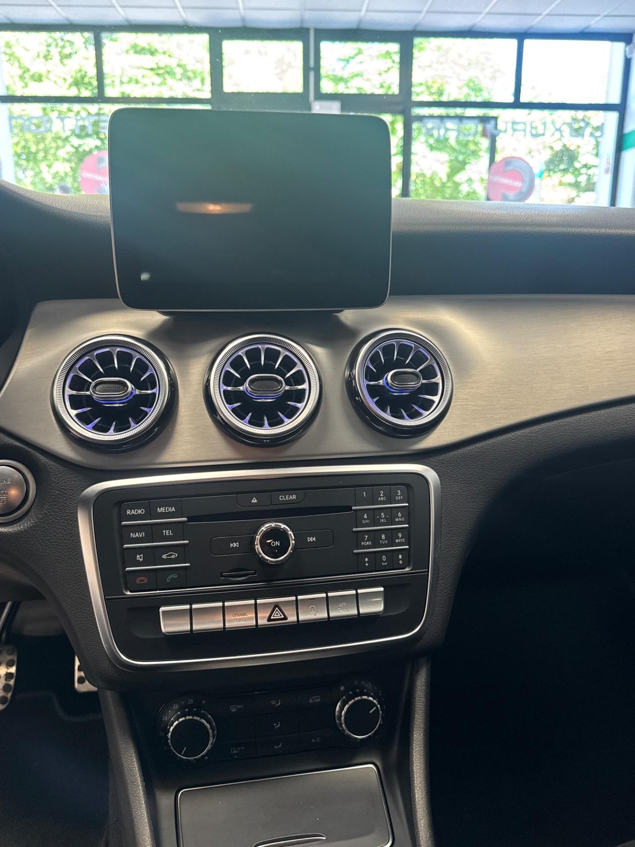 Mercedes-benz CLA 200 CLA 200 d Automatic Premium