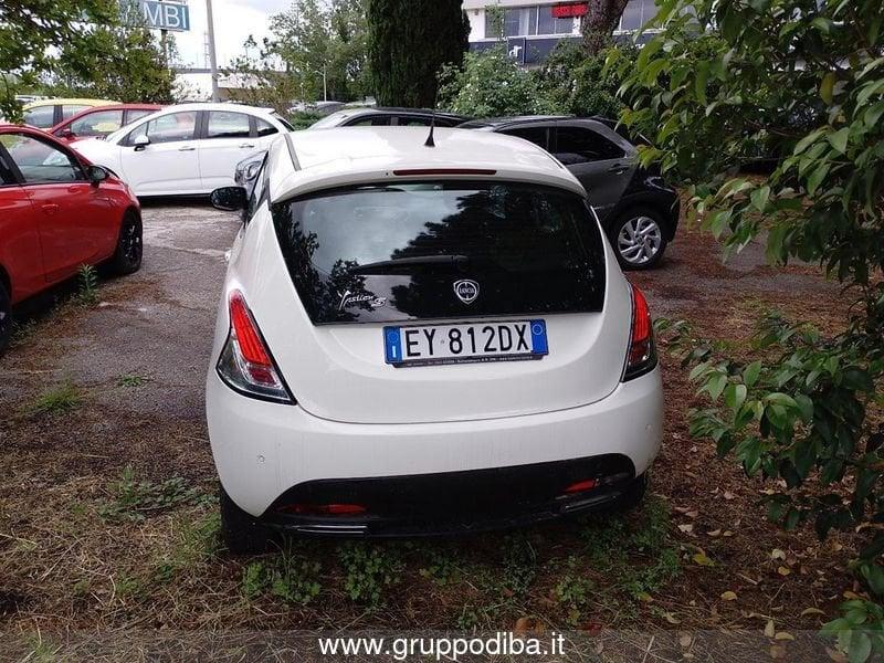 Lancia Ypsilon III 2011 Benzina 0.9 t.air S MomoDesign s&s 85cv dfn E6