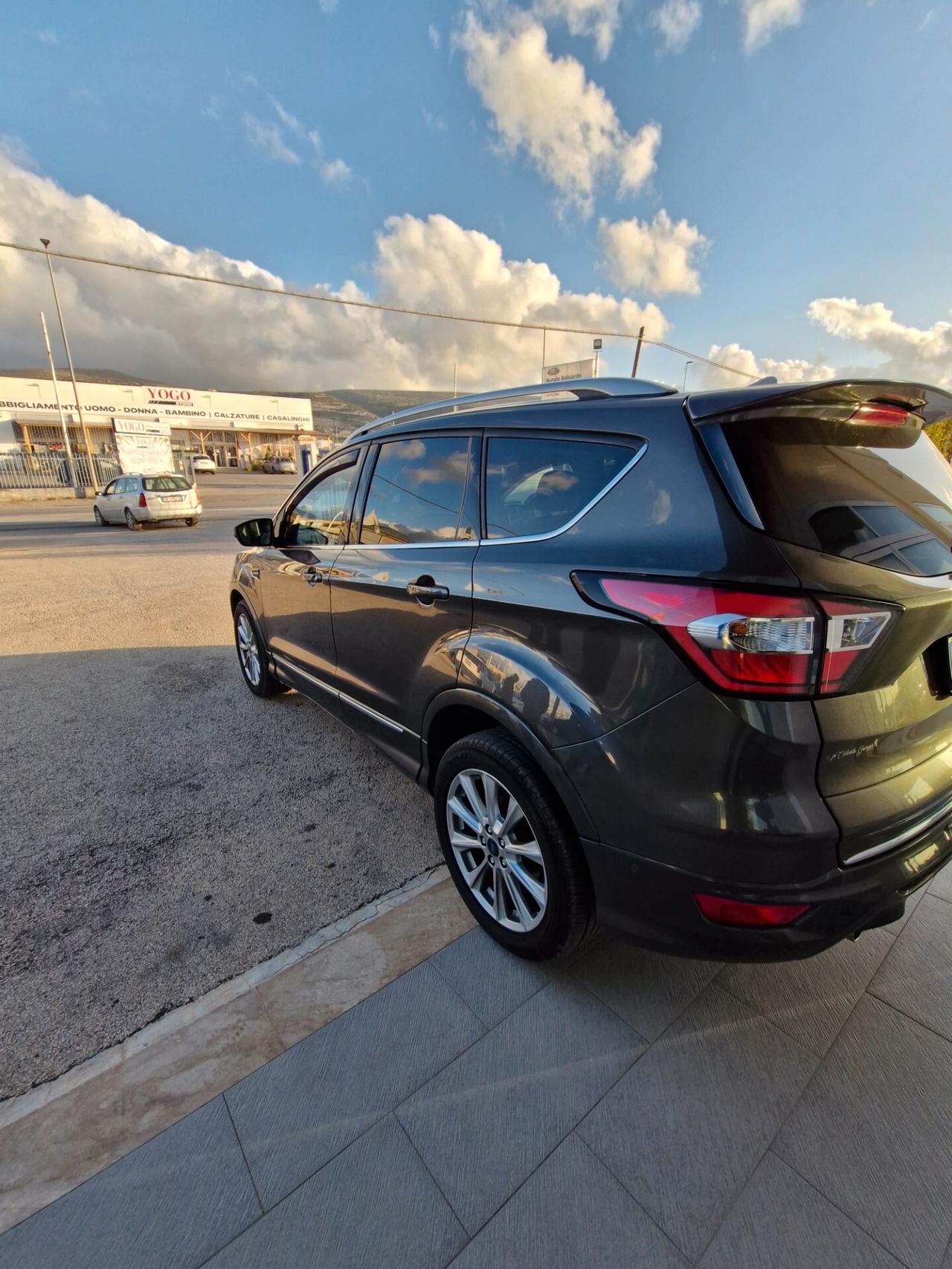 Ford Kuga 2.0 TDCI 150 CV S&S 4WD Powershift Vignale