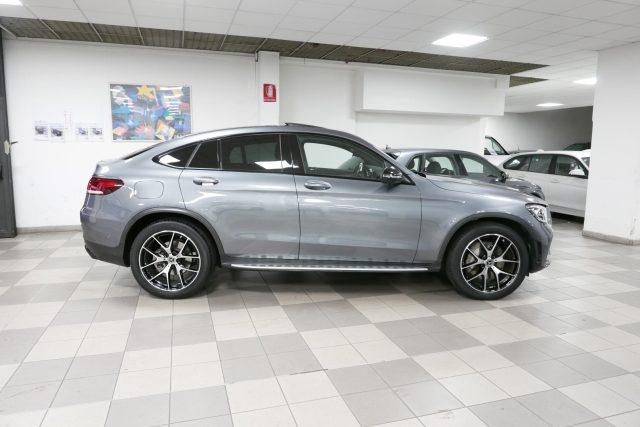 MERCEDES-BENZ GLC 300 de 4Matic Plug-in hybrid Coupé Premium AMG Night E