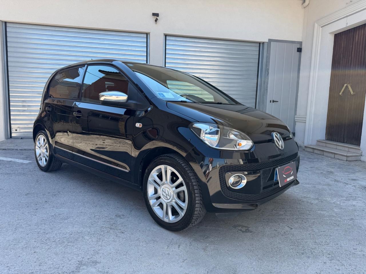 Volkswagen up! 1.0 METANO 2015