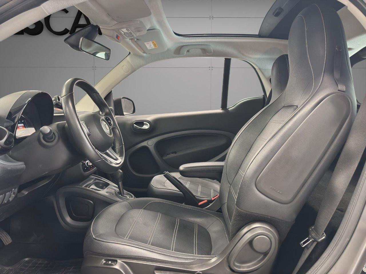 Smart fortwo coupe 0.9 Turbo Prime 90cv - Unipro - Promo Finanziamento - Schermo Touch - Bracciolo - Tetto panoramico - Sedili in pelle riscaldabili