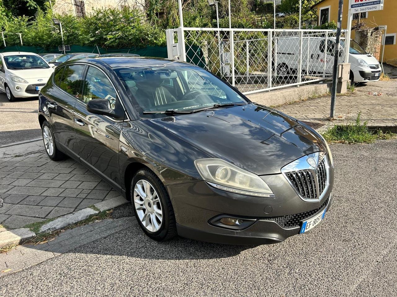 Lancia Delta 1.6 MJT DPF Platinum