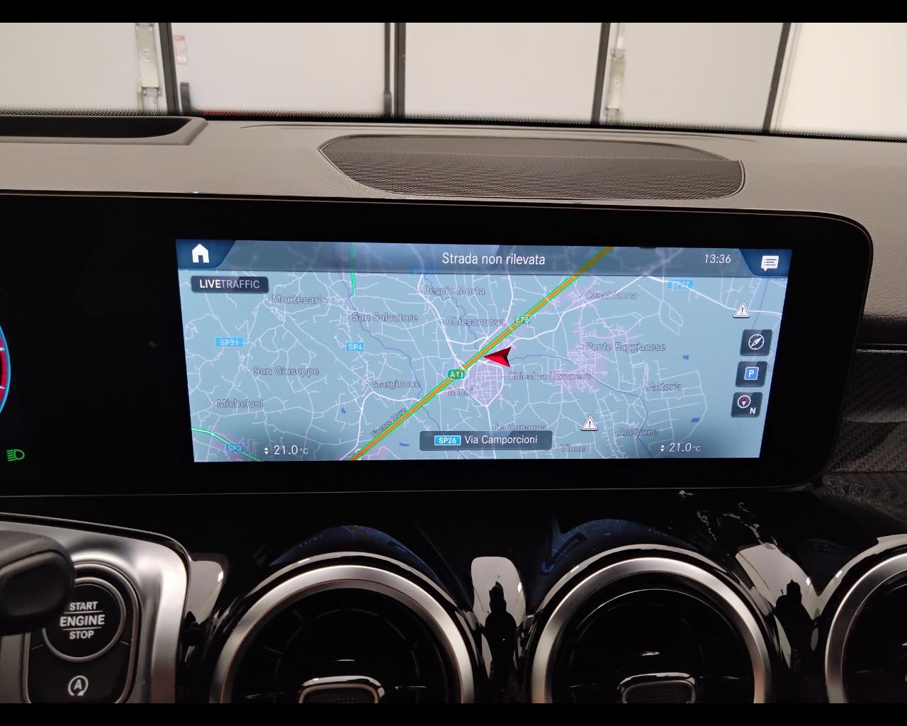 Mercedes-Benz GLB - X247 2019 - GLB 200 d Premium Easy Tech auto