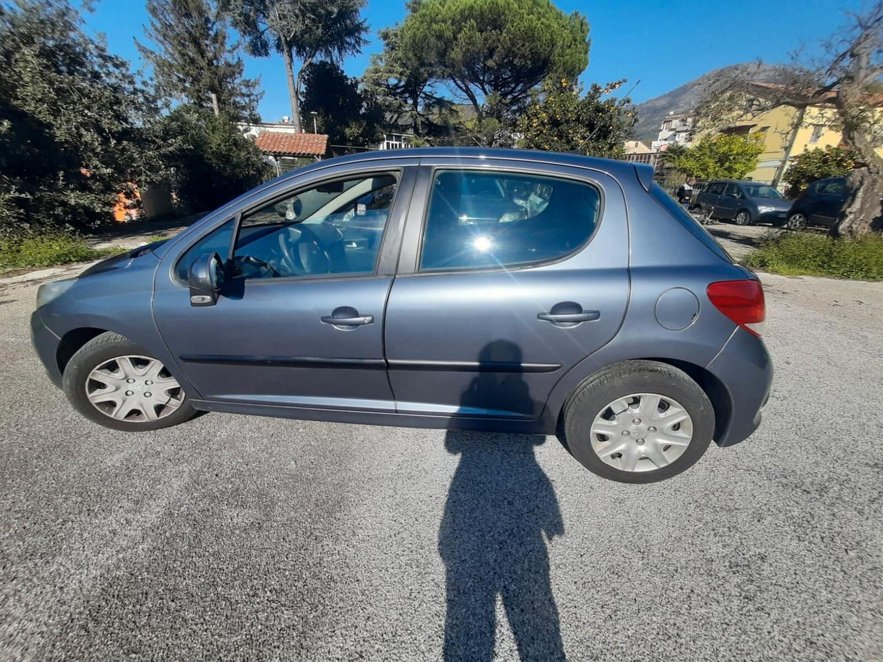 Peugeot 207 1.4 8V 75CV 5p. Energie Sport ECO GPL