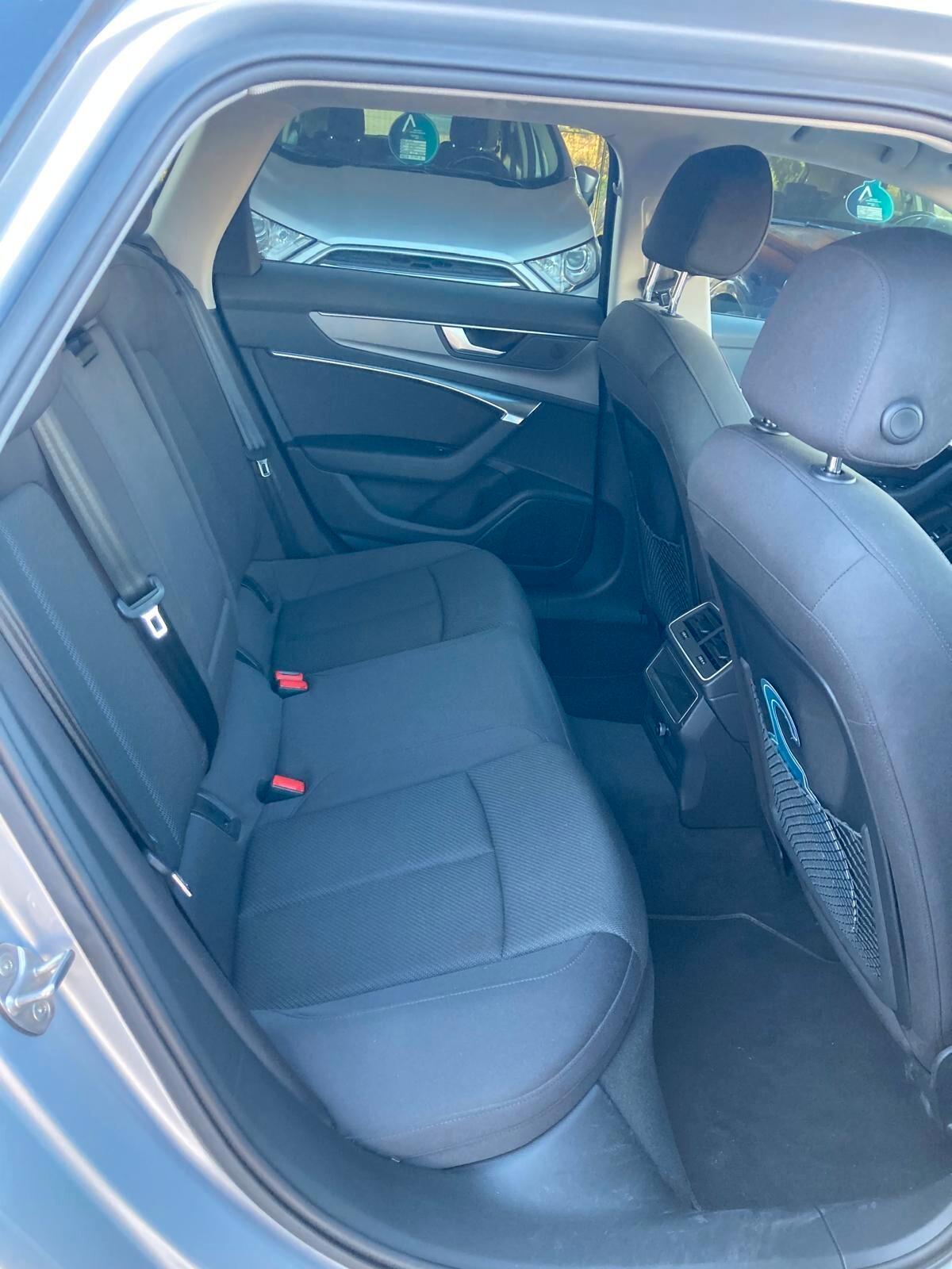 Audi A6 Avant 40 2.0 TDI quattro ultra S tronic Business