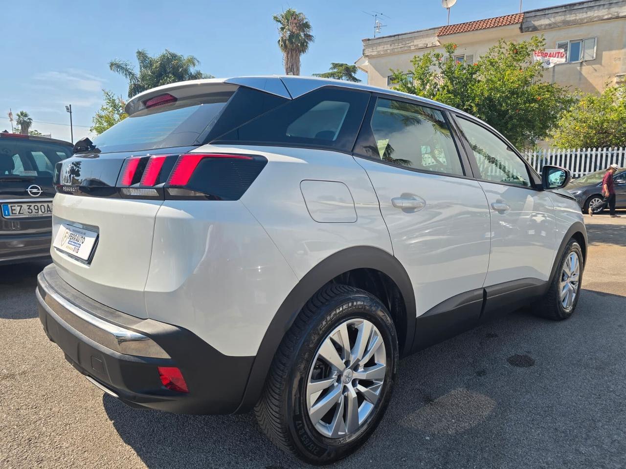 Peugeot 3008 BlueHDi 130 S&S Crossway