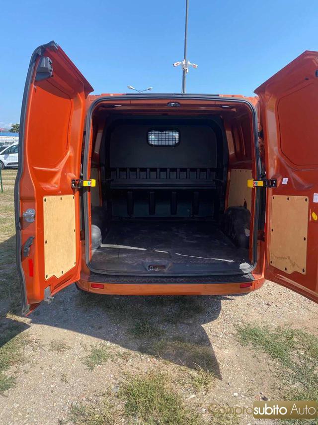 FORD Transit Custom 320 2.0 EcoBlue 6 POSTI 130 PC Combi + IVA 22%