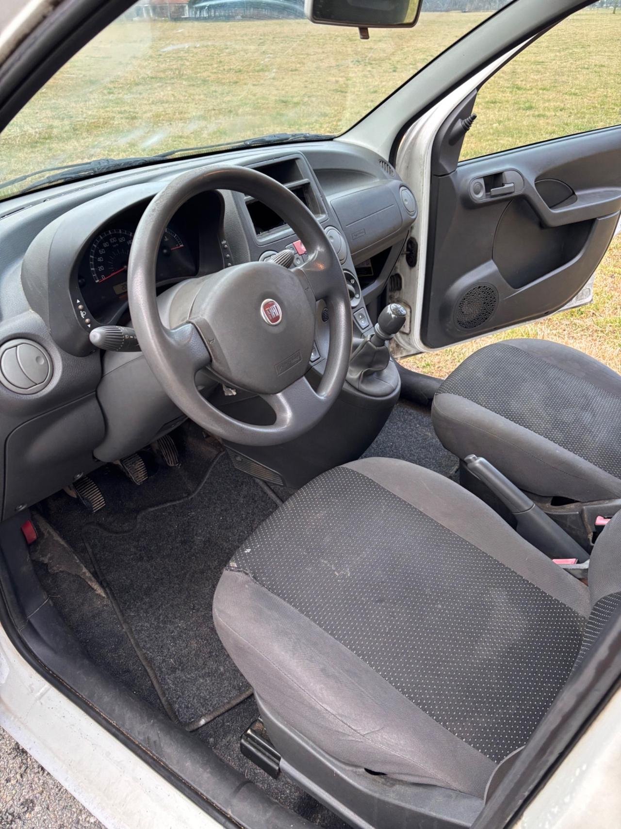 Fiat Panda 1.3 MJT 4x4 turbodiesel meccanica perfetta catena distribuzione sostituita da poco