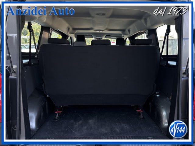 PEUGEOT Expert BlueHDi 120 Combi 9 posti (Traveller)