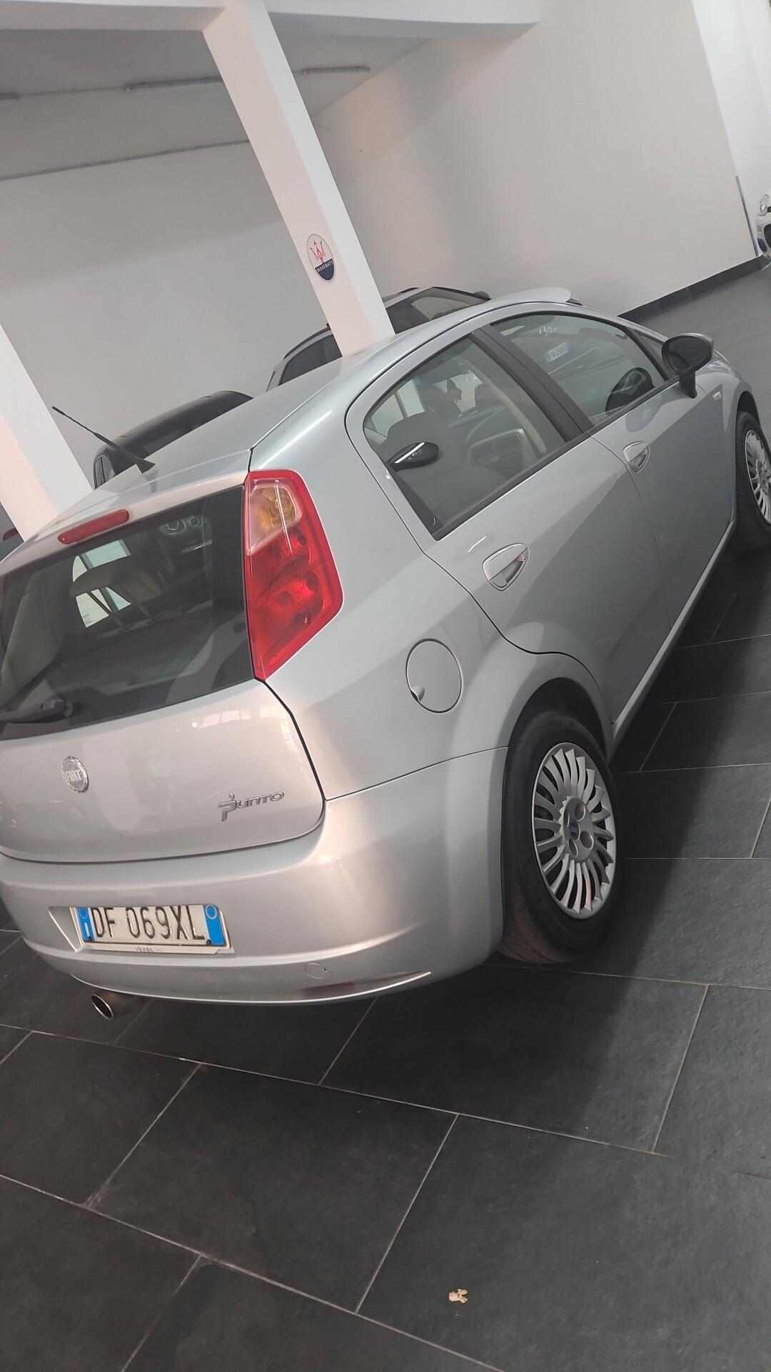 Fiat Grande Punto 1.3 MJT 75 CV 5 porte Dynamic