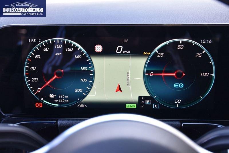 Mercedes-Benz EQA EQA 250 SPORT *LUCI AMBIENTE*