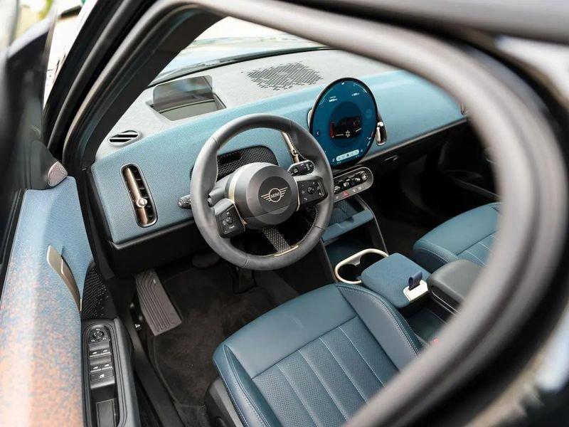 MINI Mini Countryman U25 Mini C Favoured Countryman