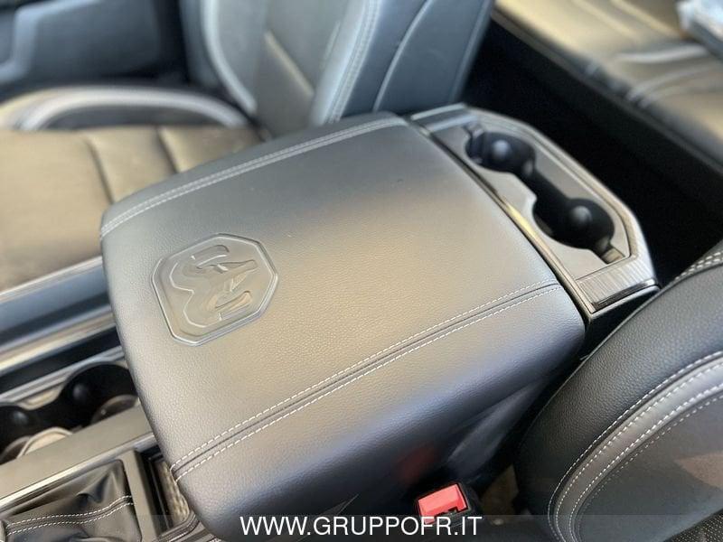 Dodge RAM RAM 1500 5.7L HEMI V8 eTORQUE REBEL G/T NETTO IVA