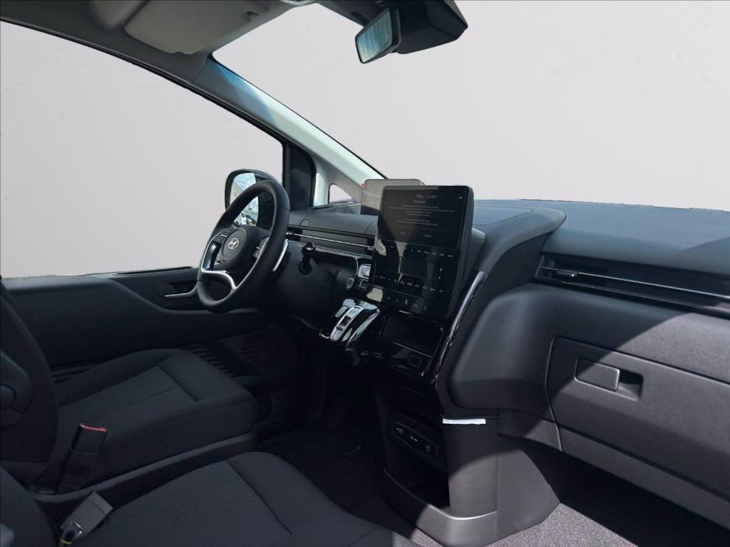 HYUNDAI Staria 1.6 hev Wagon 2wd auto del 2025