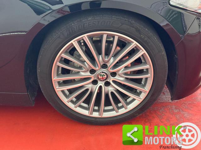 ALFA ROMEO Giulia 2.2 JTD 180 CV AT8 Super GARANZIA - DISTR - BOLLO