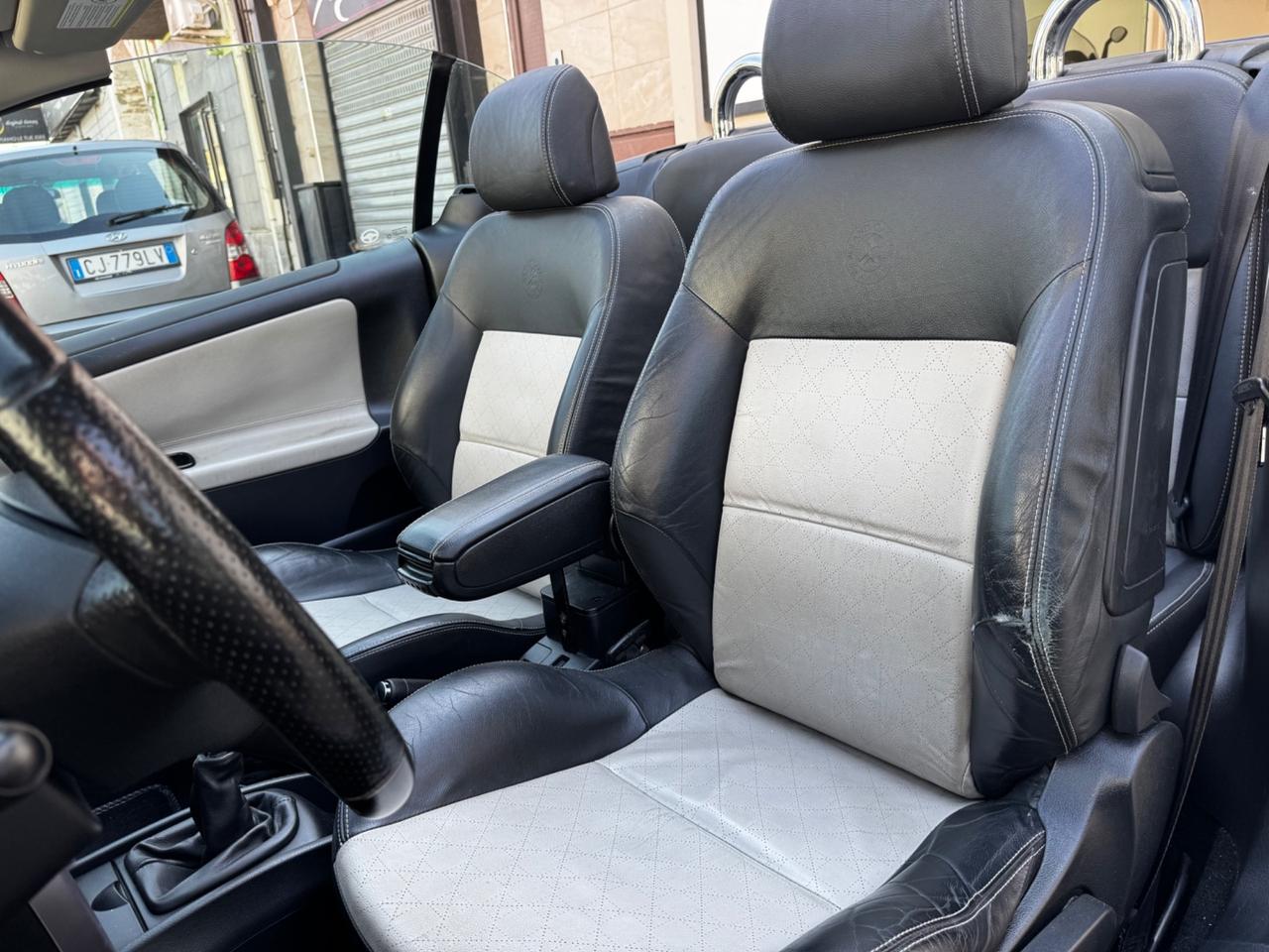 Peugeot 207 1.6 VTi 120CV CC Roland Garros