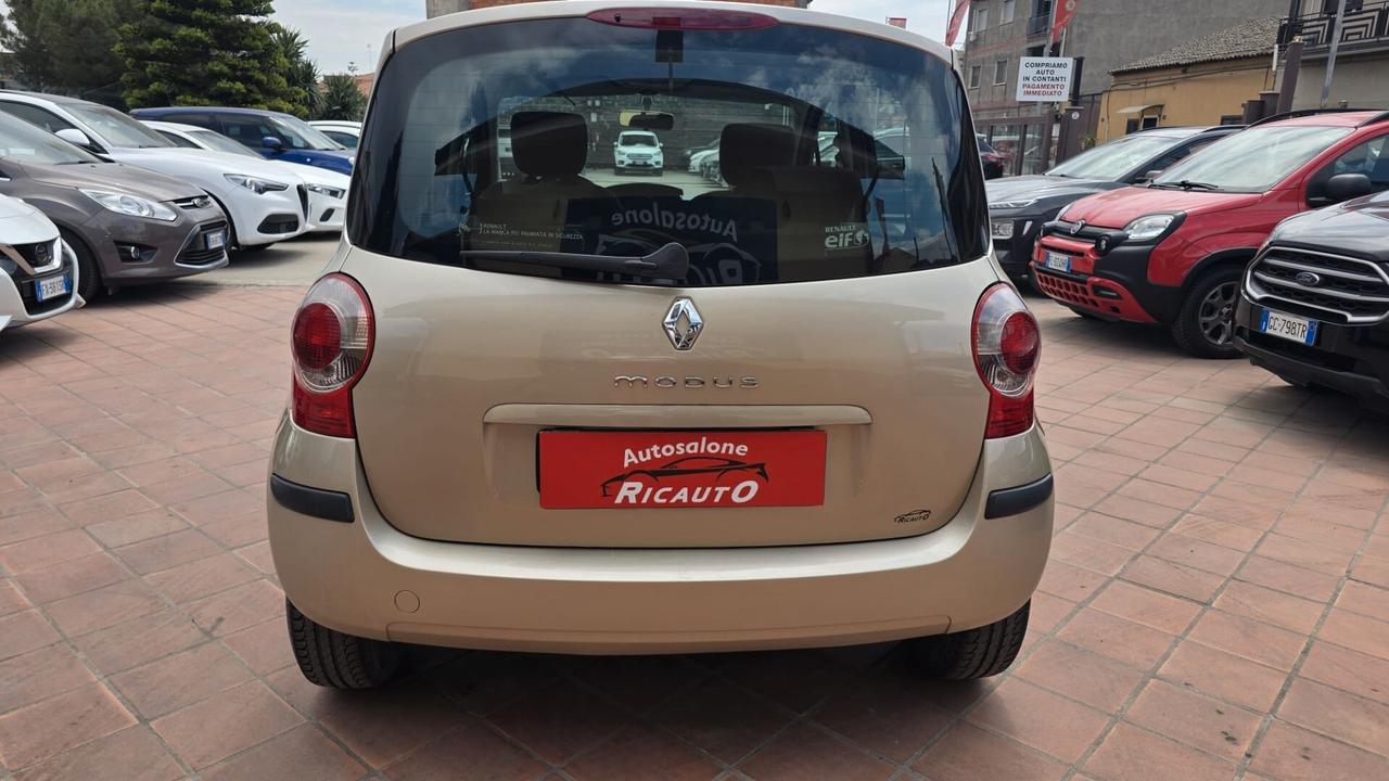 Renault Modus 1.2 16V Dynamique