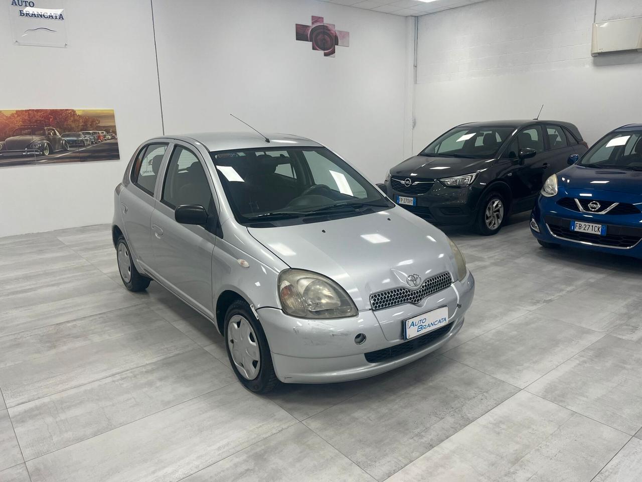 Toyota Yaris 5p 1.0