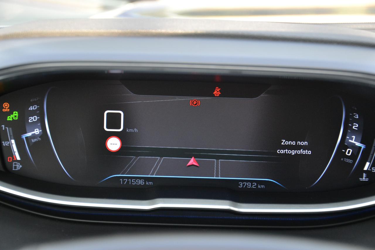 Peugeot 5008 1.5 HDi 130CV CROSSWAY **DISTRIBUZIONE NUOVA**7P