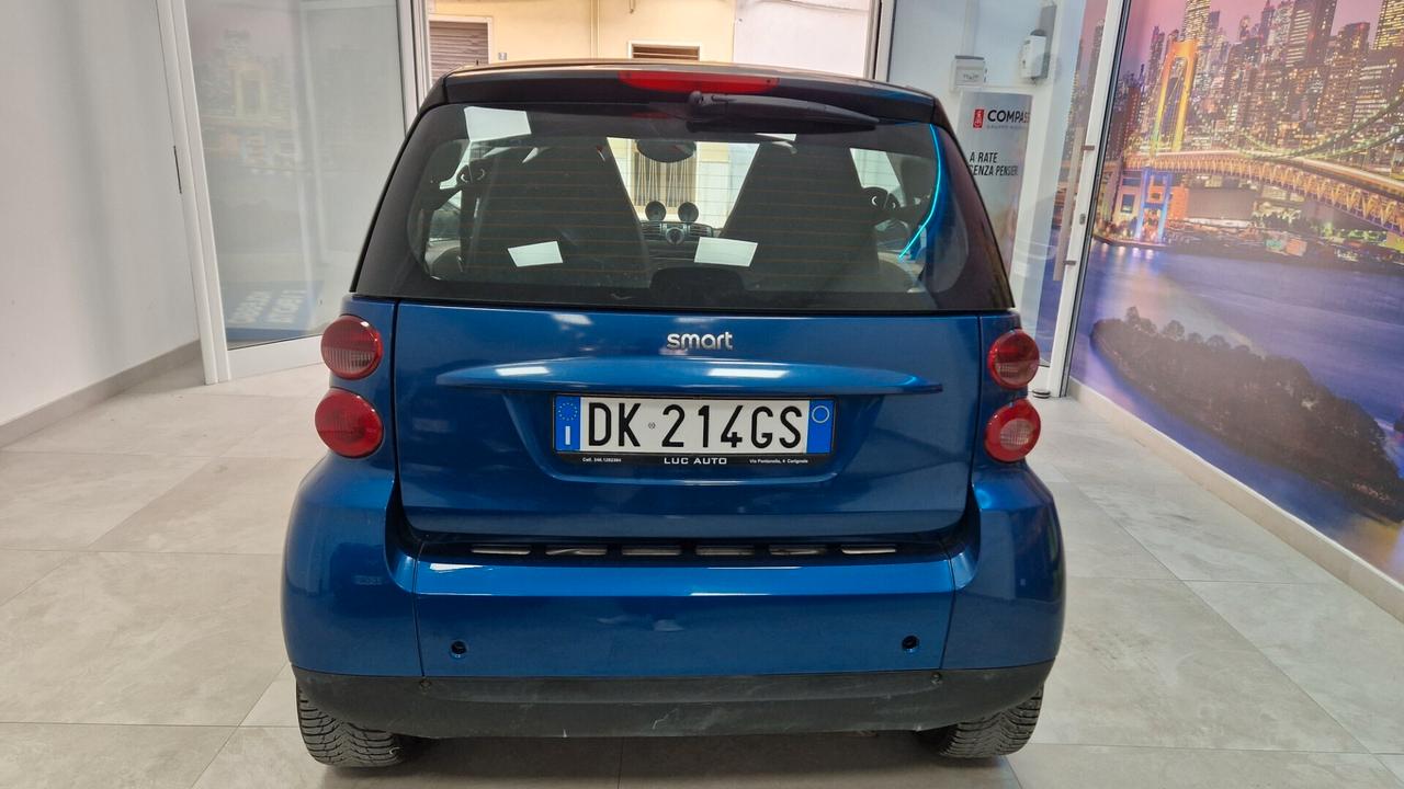 Smart ForTwo 1000 52 kW coupé limited one