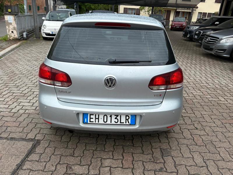 Volkswagen Golf 5 Porte Golf 5p 1.6 tdi Highline dsg OK NEOPATENTATO