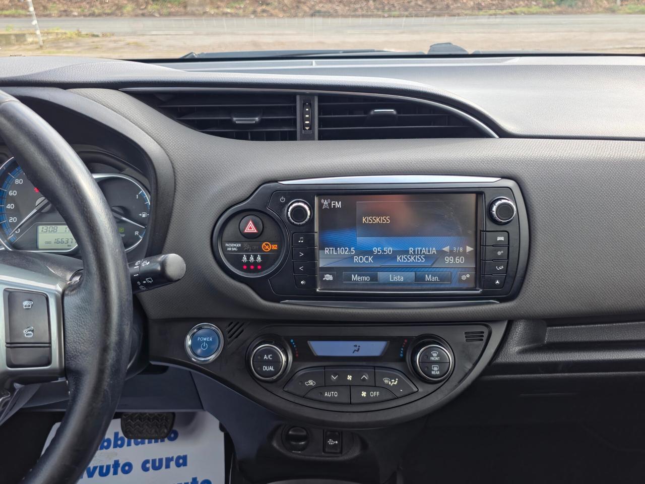 Toyota Yaris 1.5 Hybrid 5 porte Active 2015-E6B Automatico NEO