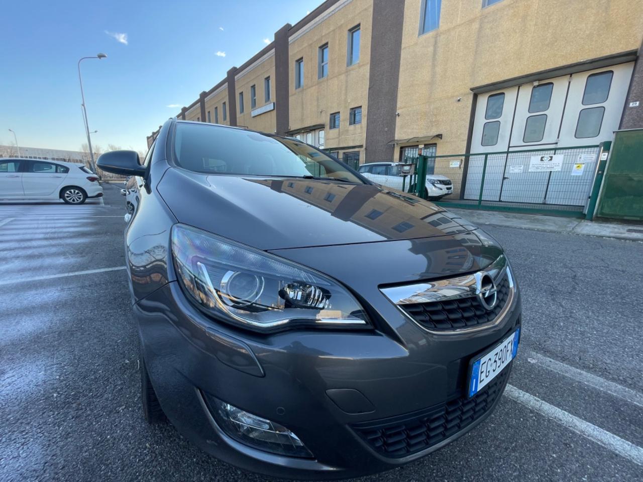 Opel Astra 1.4 Turbo 140CV Sports Tourer Elective