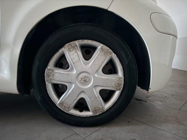 TOYOTA Aygo 1.0 12V VVT-i 5 porte Deep Ocean Connect