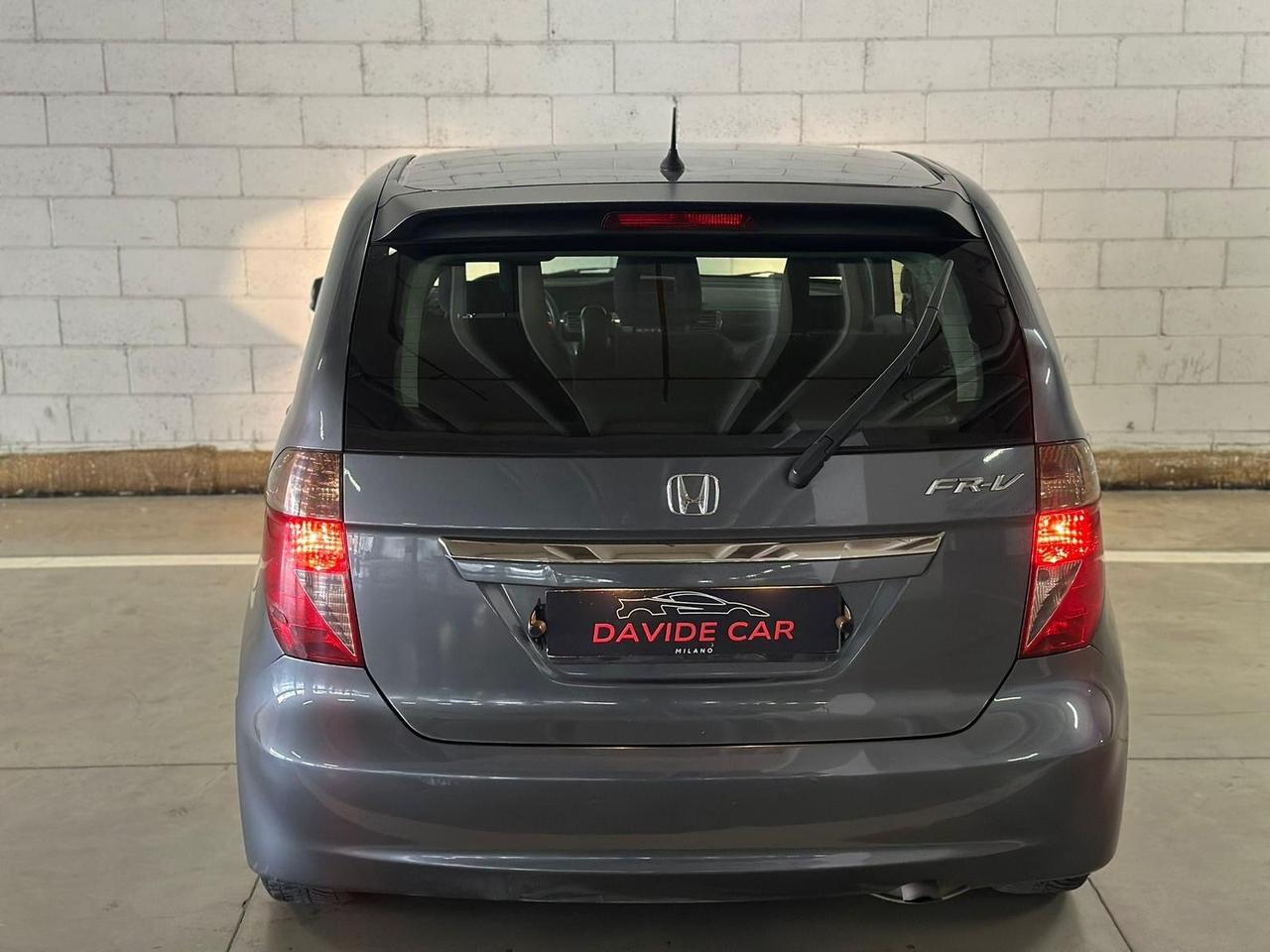 Honda FR-V 1.8 16V i-VTEC aut. Executive Navi LH