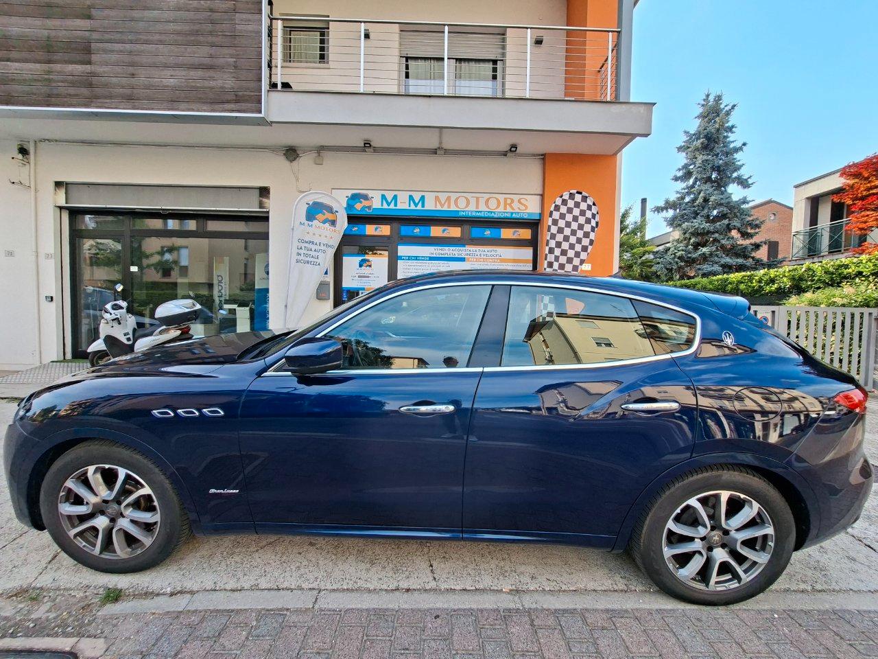 Maserati Levante 3.0 V6 250cv GRAN LUSSO