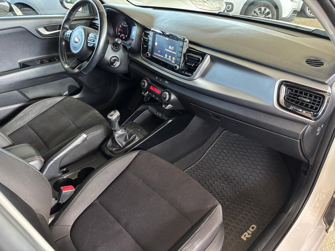 Kia Rio 1.0 T-GDi 12V 74KW 101CV Cool NEOPATENTATO