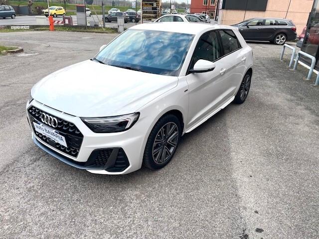 Audi A1 SPB 35 TFSI S tronic line edition