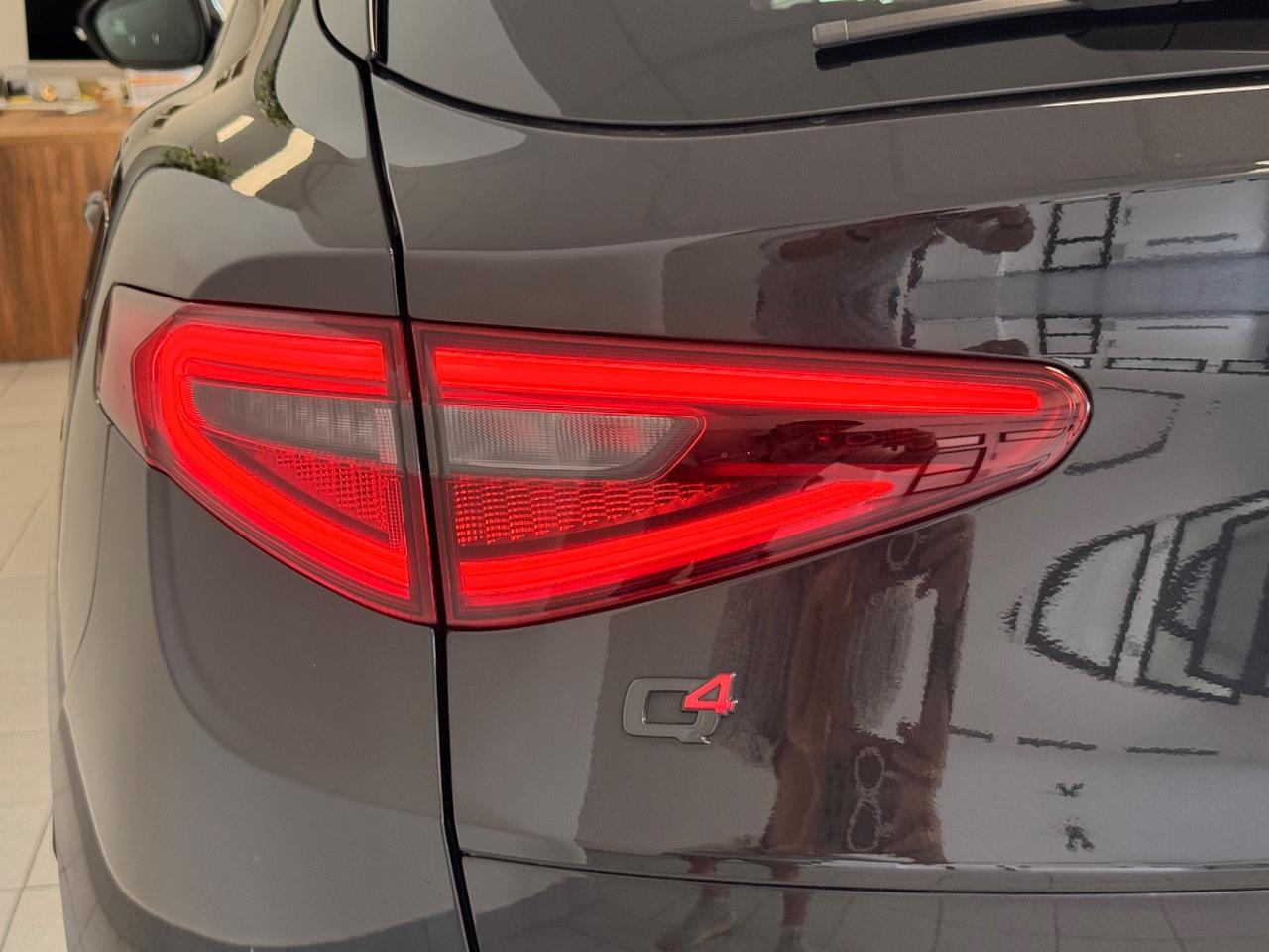 Alfa Romeo Stelvio Sprint Q4 190cv auto