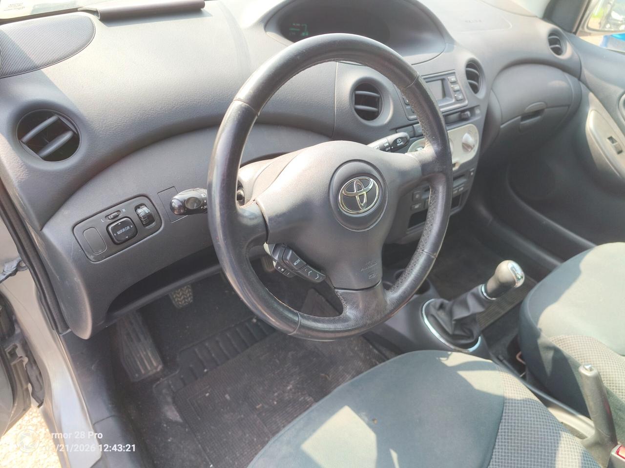 Toyota Yaris 1.0i 16V cat 3 porte